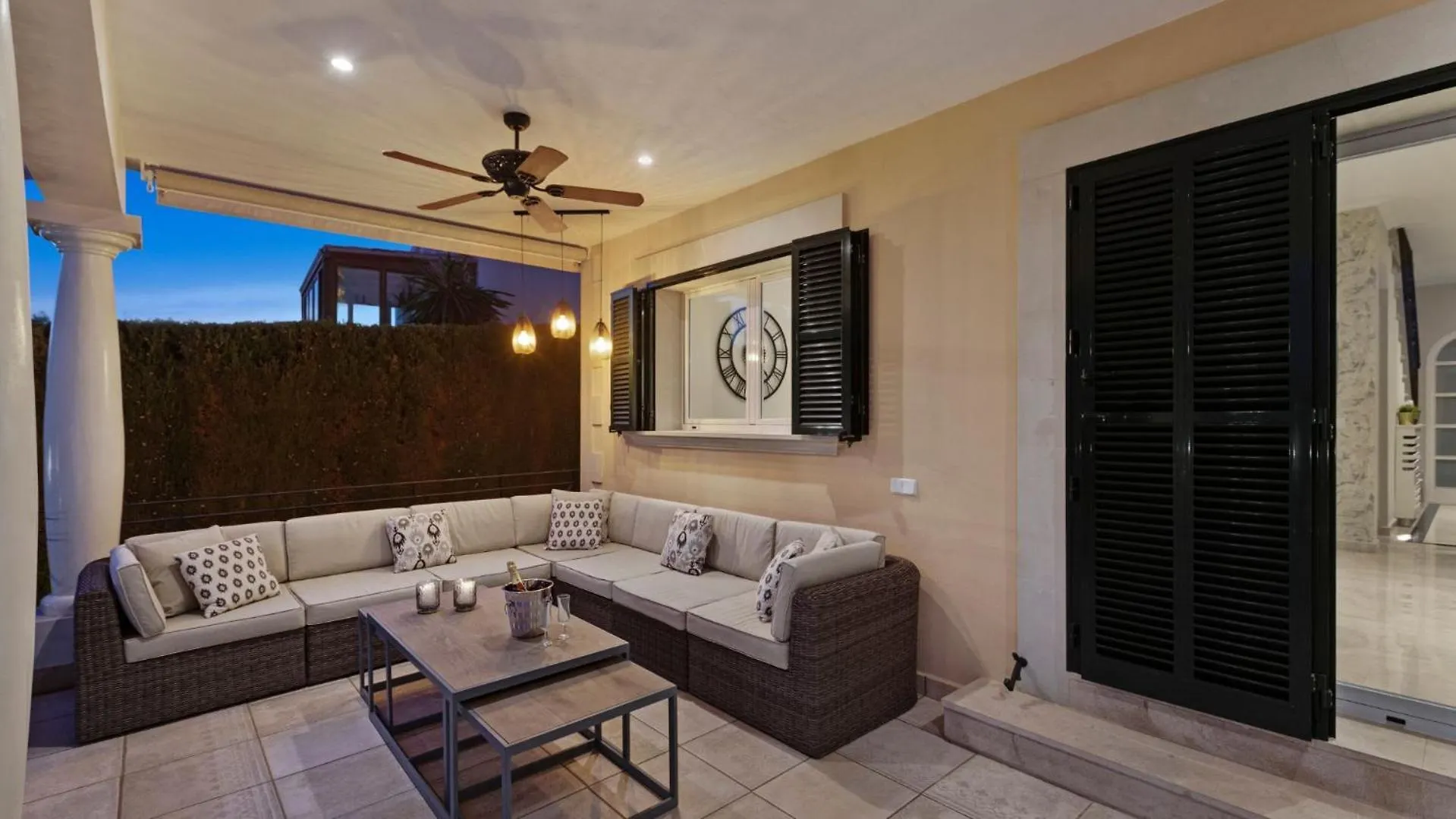 Villa Modern Oasis In Scenic Mallorca Cas Català